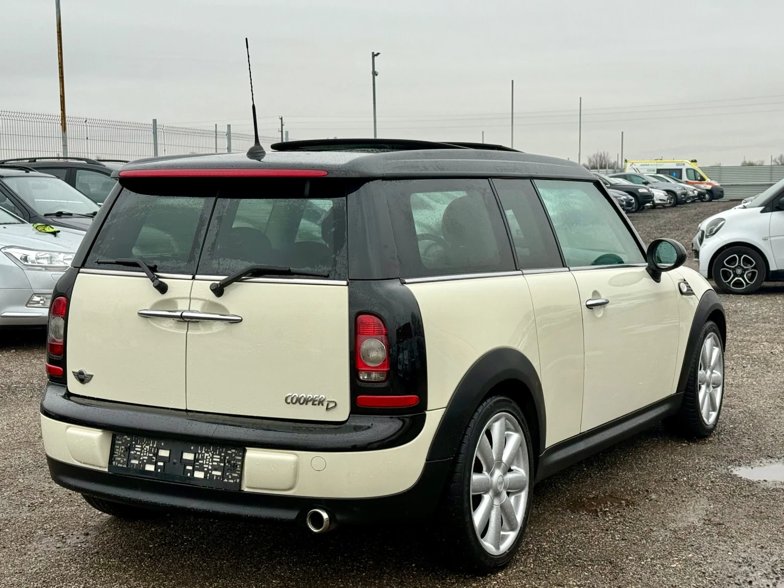 Mini Clubman Панорама* Кожа* Подгрев* Темпомат - изображение 5