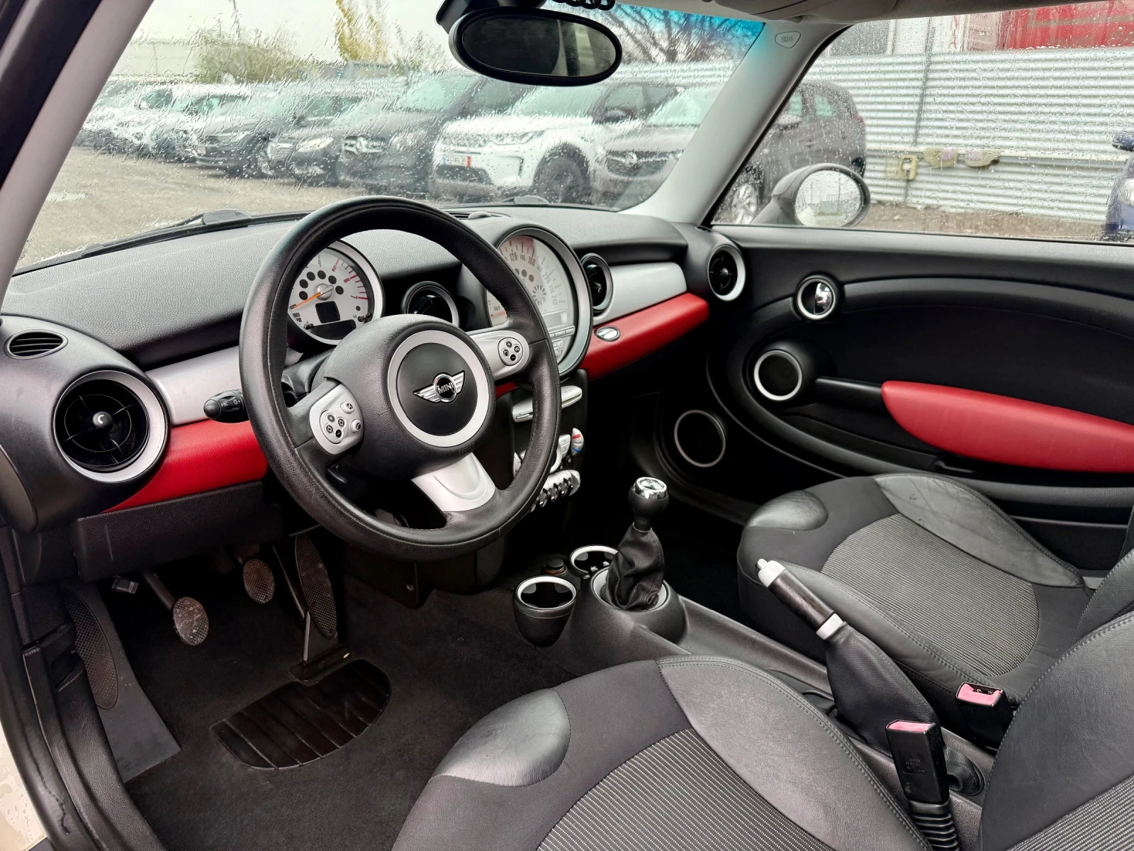 Mini Clubman Панорама* Кожа* Подгрев* Темпомат - изображение 8