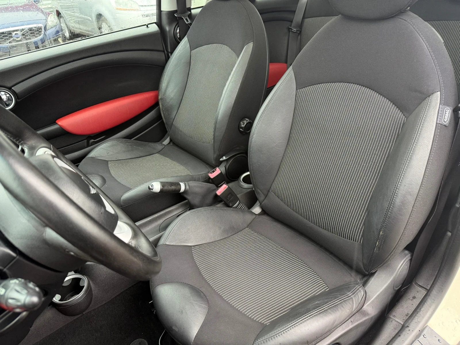 Mini Clubman Панорама* Кожа* Подгрев* Темпомат - изображение 9