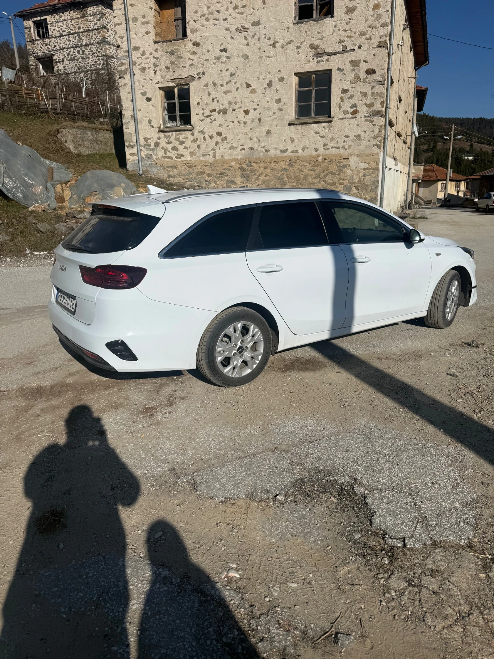 Kia Ceed  1.6Mild-Hybrid , снимка 3 - Автомобили и джипове - 53353357