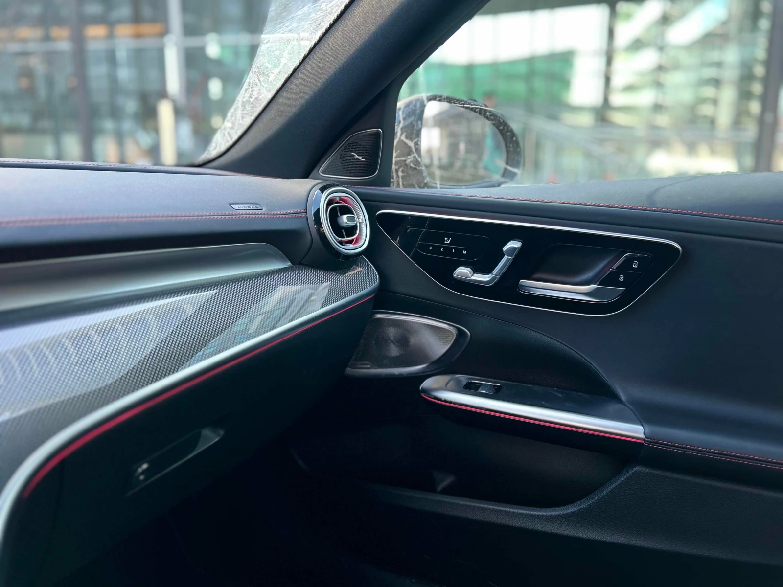 Mercedes-Benz C 43 AMG * CARFAX * BURMESTER* ХЕД-ЪП* , снимка 14 - Автомобили и джипове - 53718440