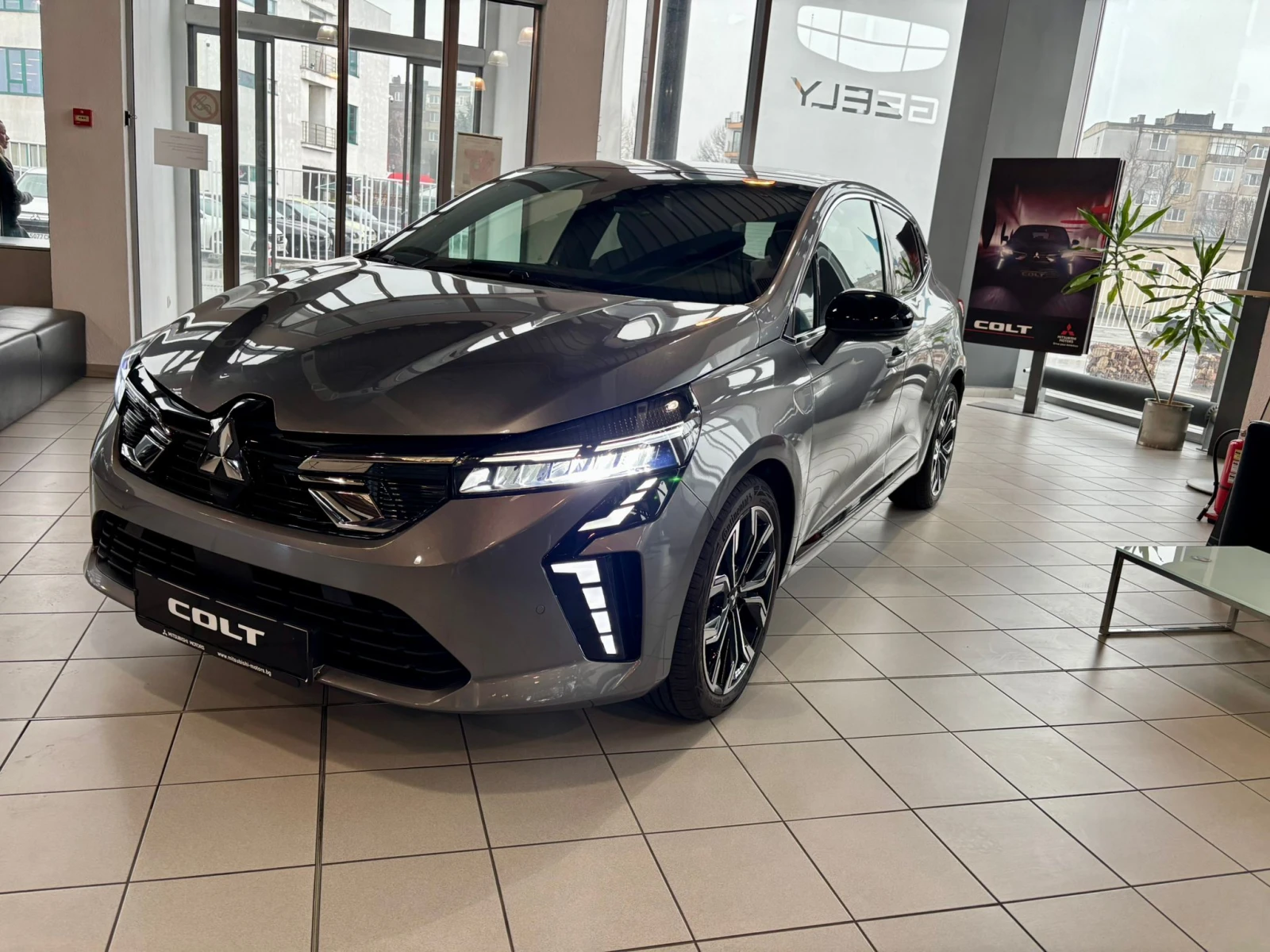 Mitsubishi Colt 1.0 TURBO INTENSE, снимка 2 - Автомобили и джипове - 53725926