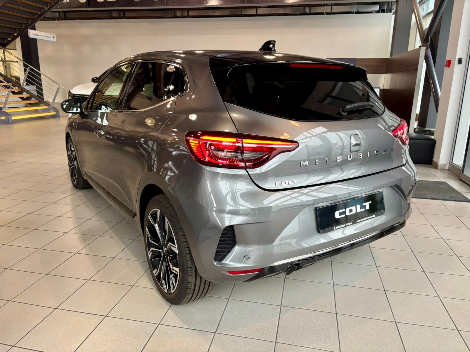 Mitsubishi Colt 1.0 TURBO INTENSE, снимка 5 - Автомобили и джипове - 53725926