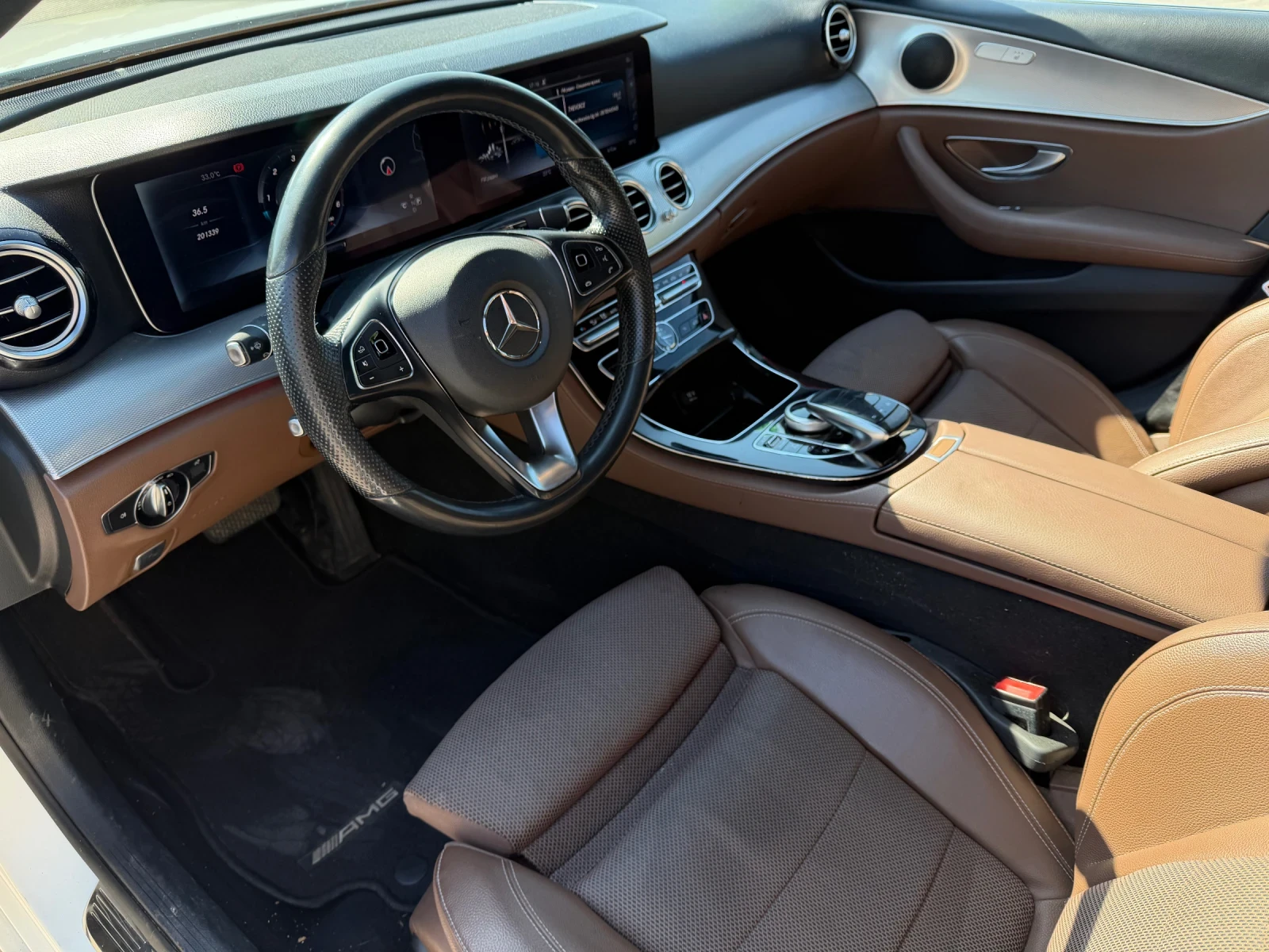 Mercedes-Benz E 350 AMG Line, снимка 10 - Автомобили и джипове - 55082233