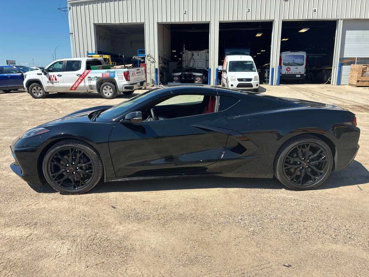 Chevrolet Corvette 1LT | CARFAX | АВТОКРЕДИТ , снимка 3 - Автомобили и джипове - 55413424