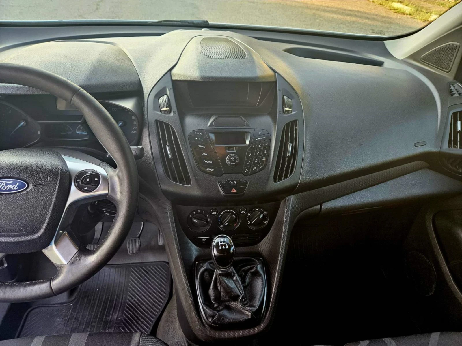Ford Connect 1.6TDCI НОВ ВНОС , снимка 11 - Автомобили и джипове - 55422039