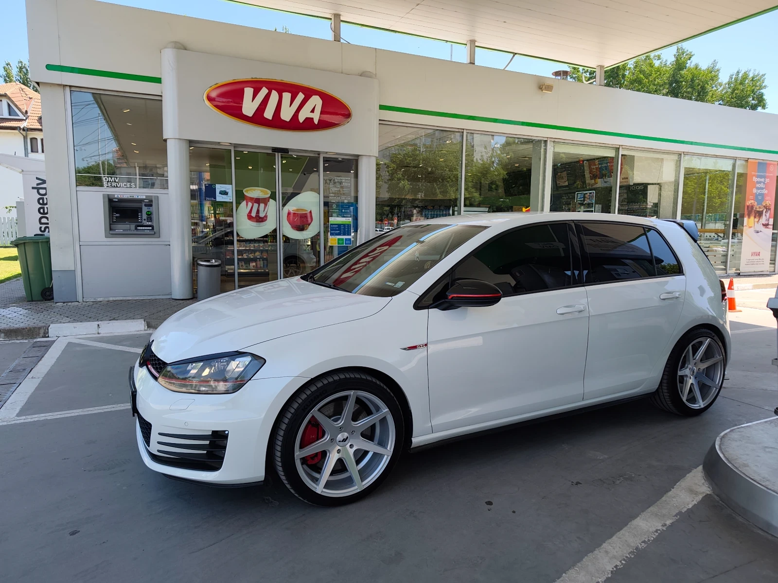 VW Golf Golf Mk7 GTI 2.0 TSI, снимка 2 - Автомобили и джипове - 55655681