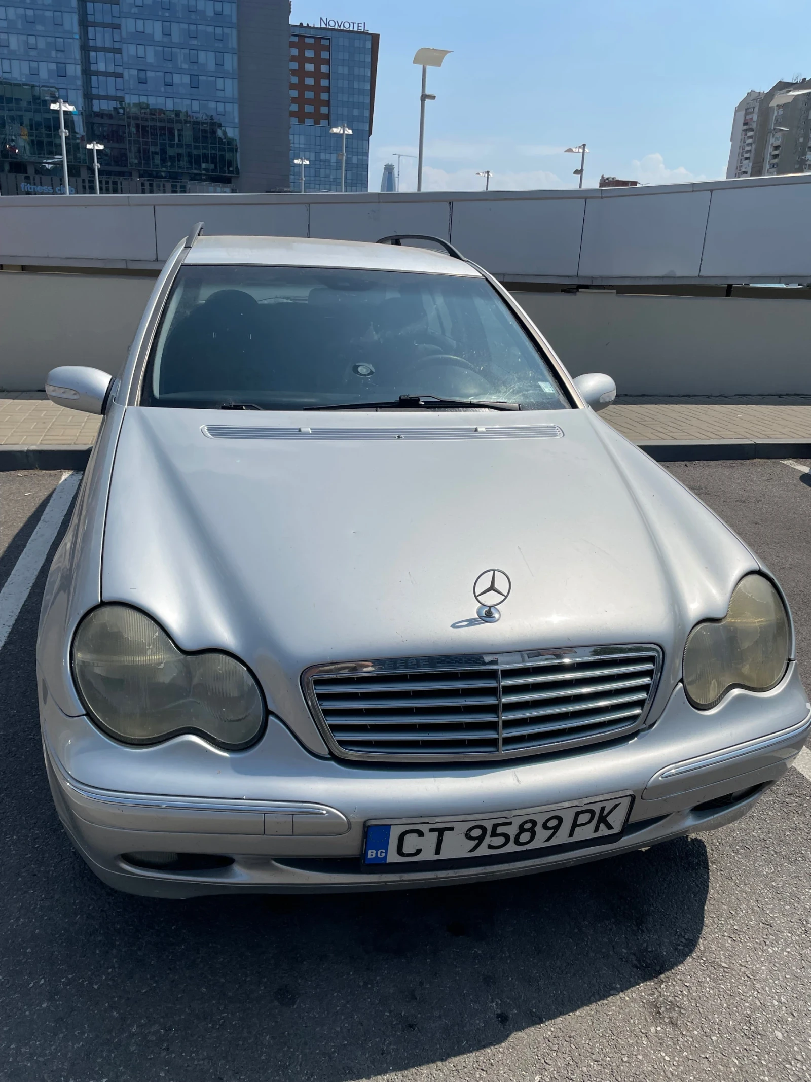 Mercedes-Benz C 220