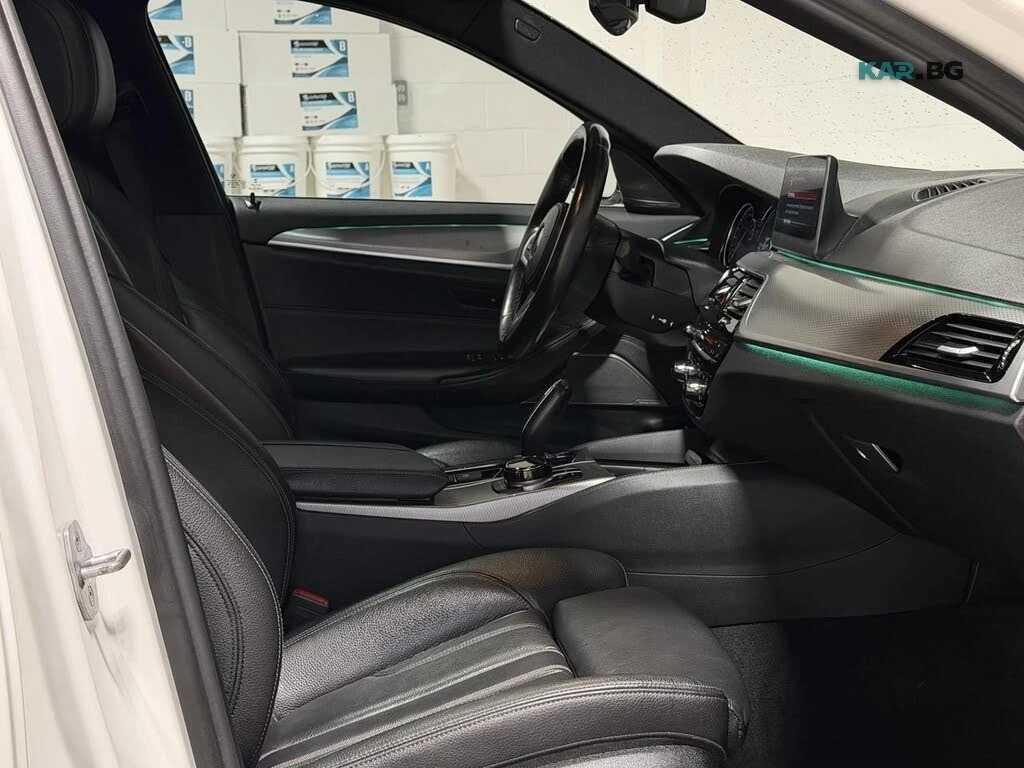 BMW 530 M* xDrive* , снимка 11 - Автомобили и джипове - 56084200