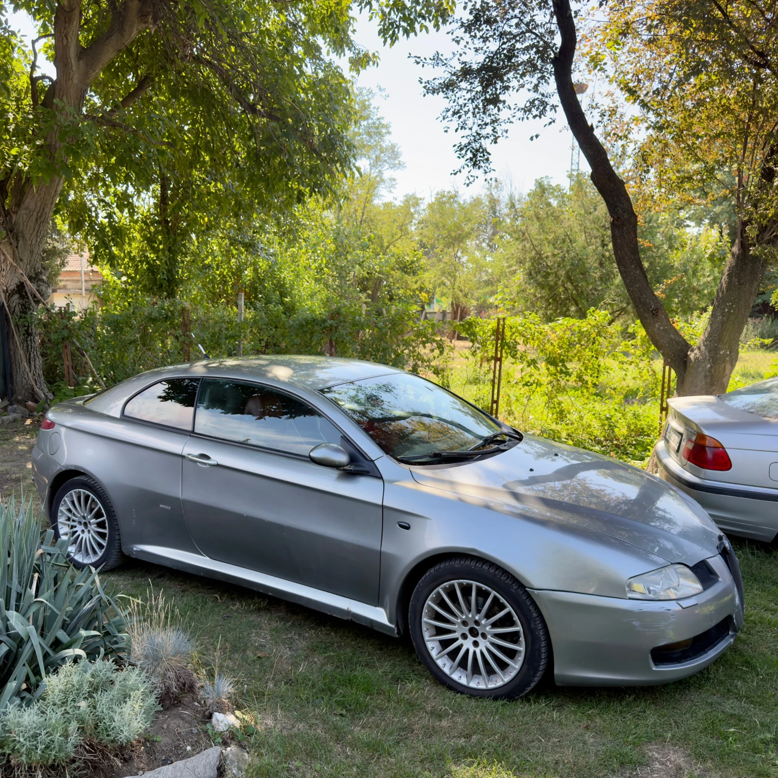 Alfa Romeo Gt, снимка 5 - Автомобили и джипове - 56161120