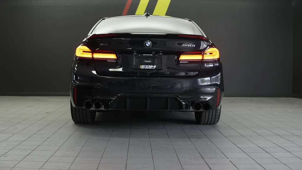 BMW 540 Xdrive* КОЖА* ОБДУХВ* КАМЕРИ* ДИСТРОНИ, снимка 5 - Автомобили и джипове - 56301369