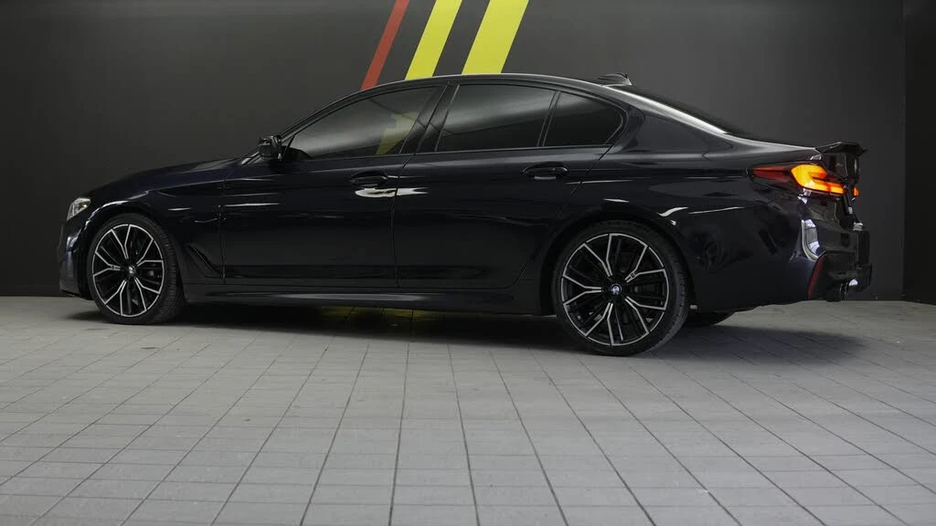 BMW 540 Xdrive* КОЖА* ОБДУХВ* КАМЕРИ* ДИСТРОНИ, снимка 7 - Автомобили и джипове - 56301369