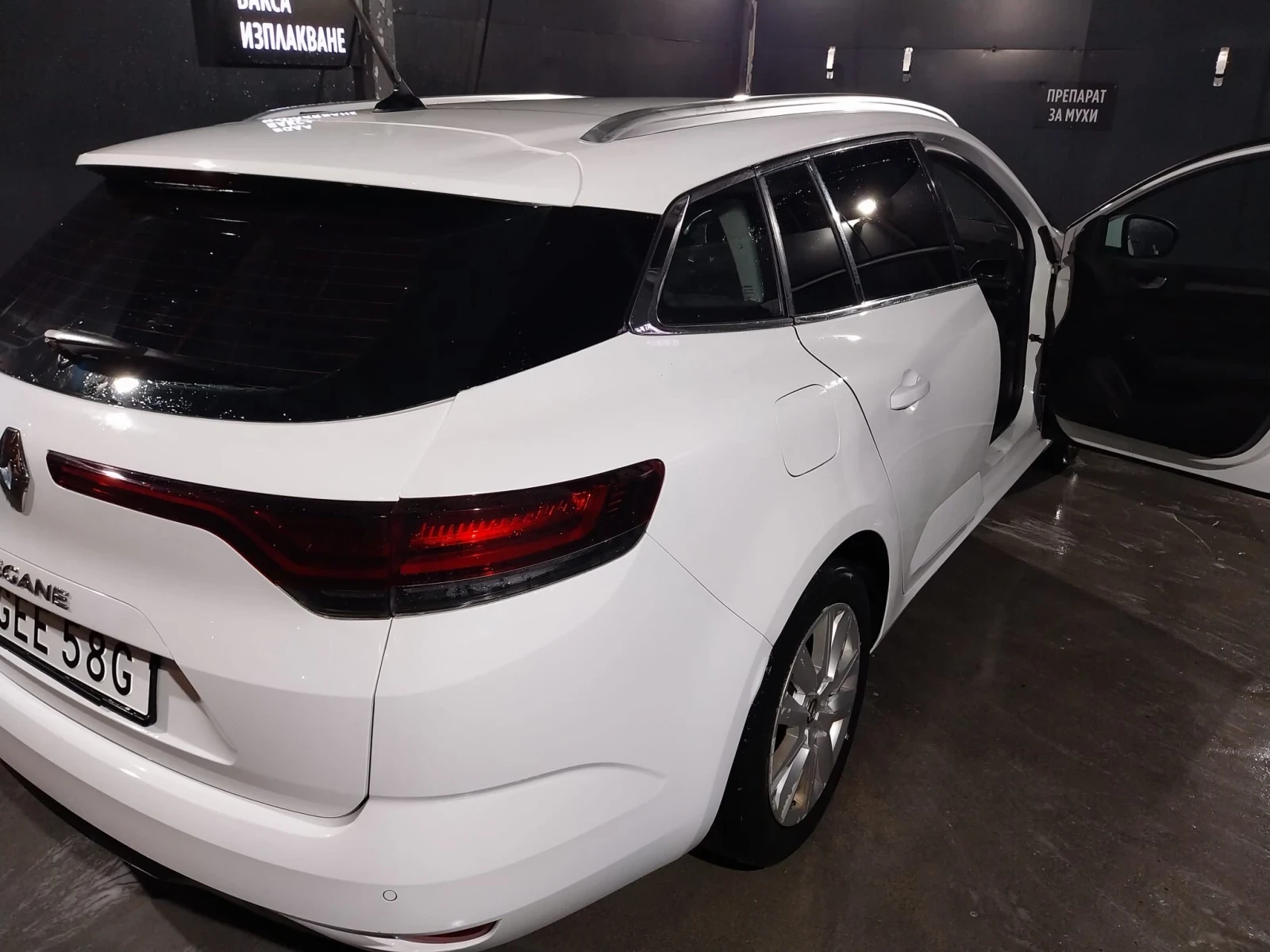 Renault Megane, снимка 6 - Автомобили и джипове - 56347465