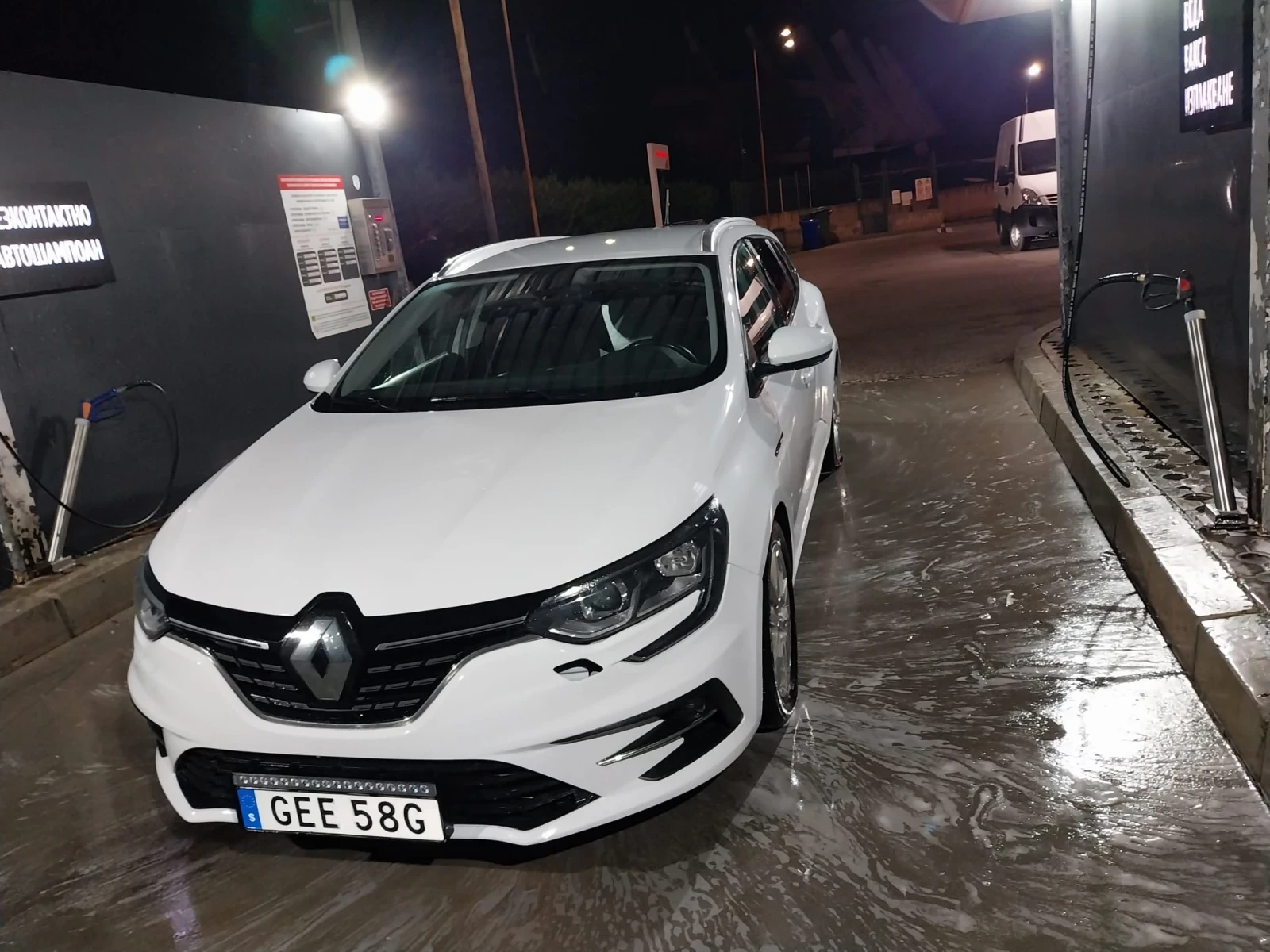 Renault Megane, снимка 2 - Автомобили и джипове - 56347465