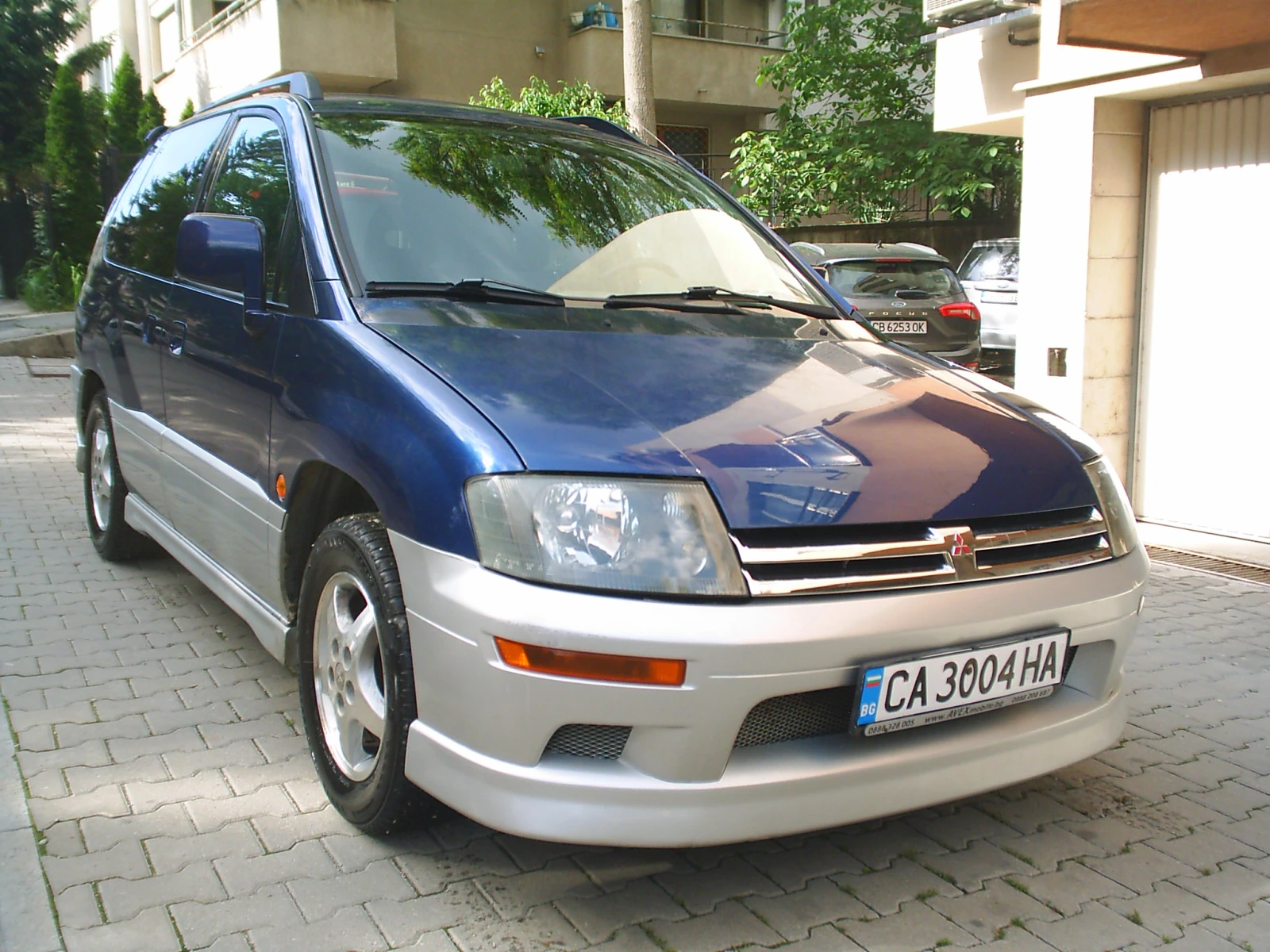Mitsubishi Space runner 2.4 16V 150k.c.