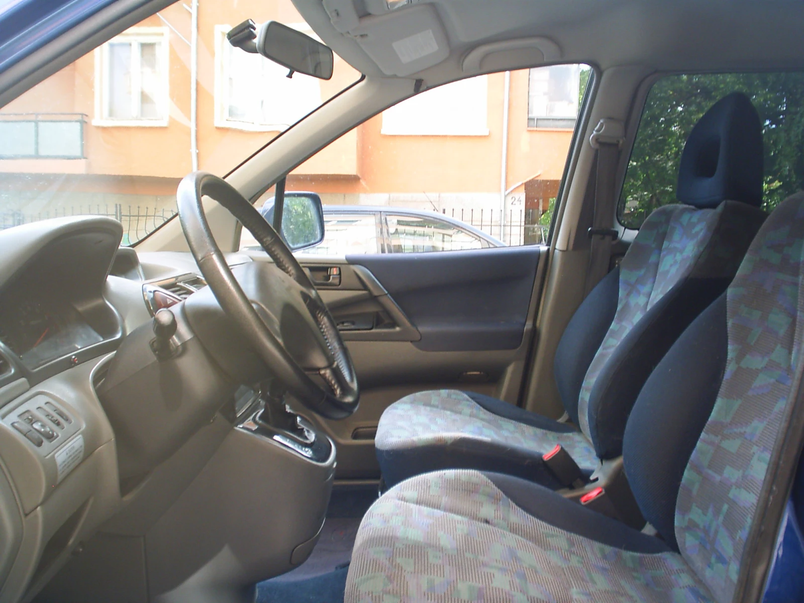 Mitsubishi Space runner 2.4 16V 150k.c. | Mobile.bg � ����������� 8