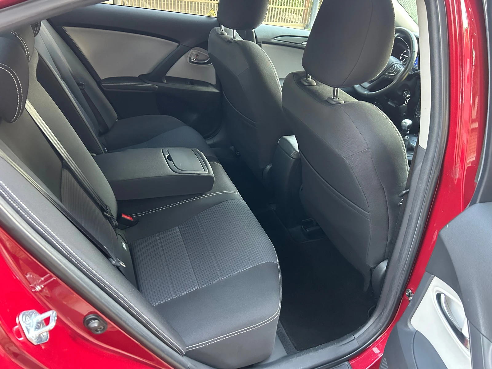 Toyota Avensis 1, 8VVTI 147K | Mobile.bg � ����������� 10