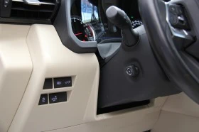 Toyota Land cruiser 300/70th Anniversary/JBL/Обдухване/6+ 1, снимка 15