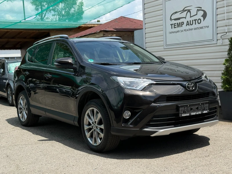 Toyota Rav4 2.0i* 4x4* СЕРВИЗНА КНИЖКА С ПЪЛНА ИСТОРИЯ В ТОЙОТ, снимка 3 - Автомобили и джипове - 51118331
