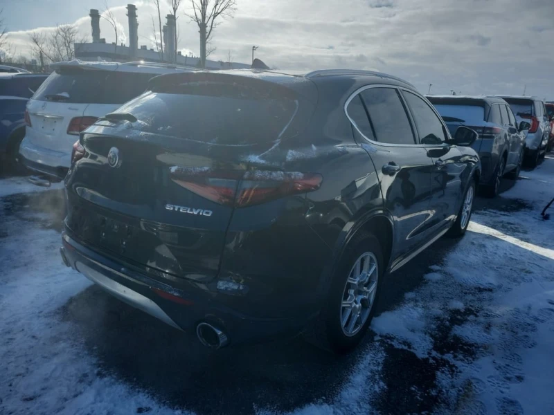 Alfa Romeo Stelvio * TI * CARFAX * ФИНАНСИРАНЕ, снимка 3 - Автомобили и джипове - 53011124