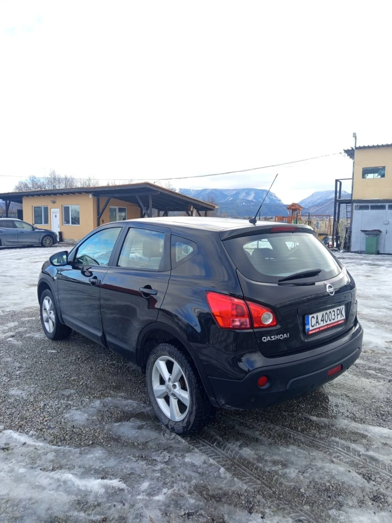 Nissan Qashqai, снимка 5 - Автомобили и джипове - 53114107