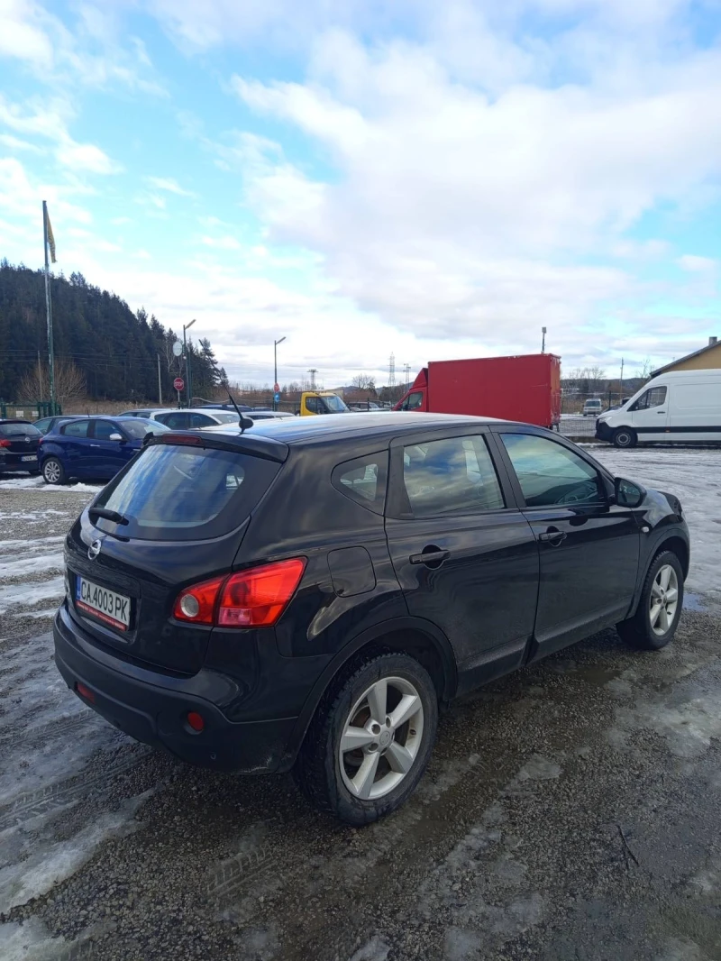 Nissan Qashqai, снимка 6 - Автомобили и джипове - 53114107