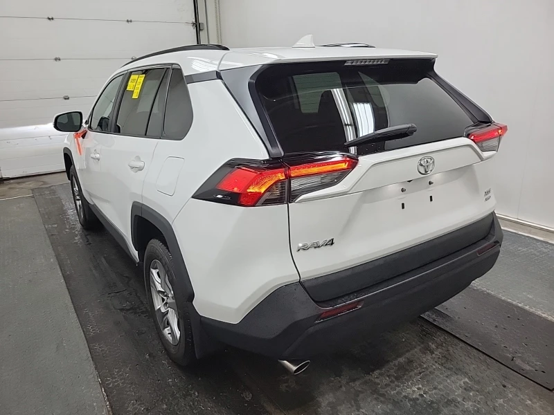 Toyota Rav4 XLE CARFAX * * АВТО КРЕДИТ * * , снимка 4 - Автомобили и джипове - 53363167