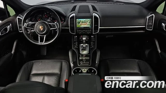 Porsche Cayenne 3.0 Diesel, снимка 6 - Автомобили и джипове - 54753823