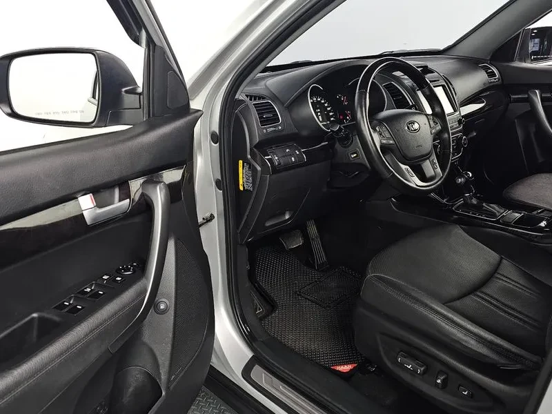 Kia Sorento 2.0 4WD  | Mobile.bg � ����������� 11