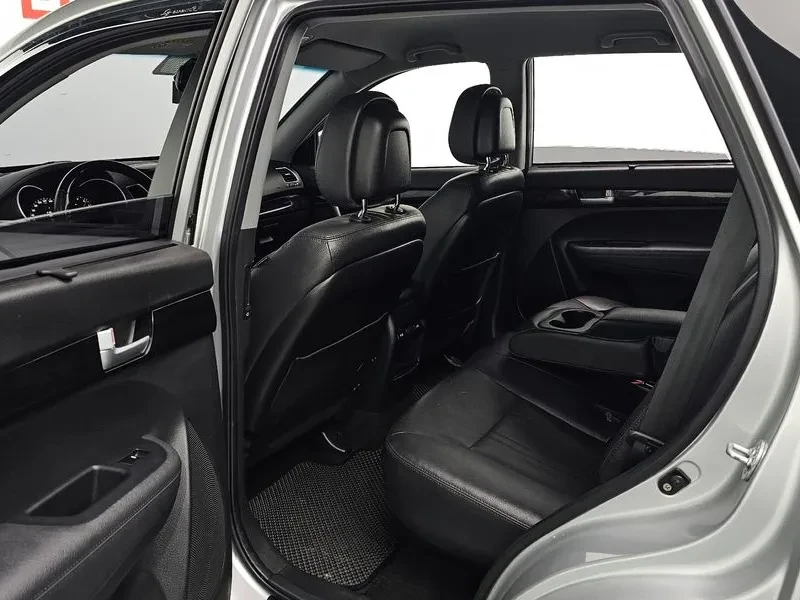 Kia Sorento 2.0 4WD  | Mobile.bg � ����������� 12