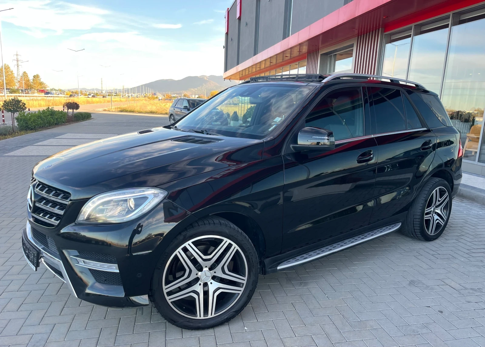 Mercedes-Benz ML 350 Bluetec/Панорама, снимка 1