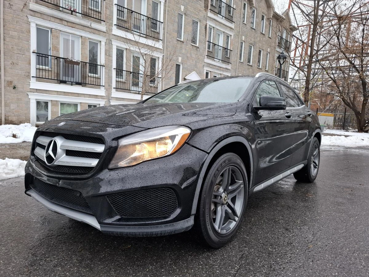 Mercedes-Benz GLA 250 4MATIC* AMG PACK* BLINDSPOT* CAM* ПАНОРАМА* ПОДГРЕ, снимка 1