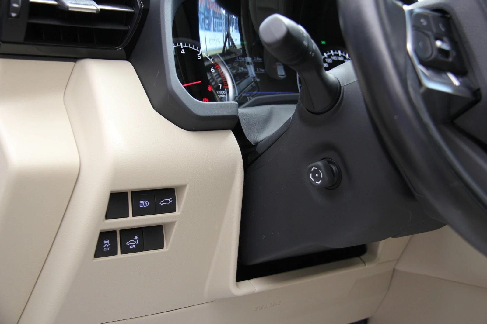 Toyota Land cruiser 300/70th Anniversary/JBL//6+ 1 | Mobile.bg   15