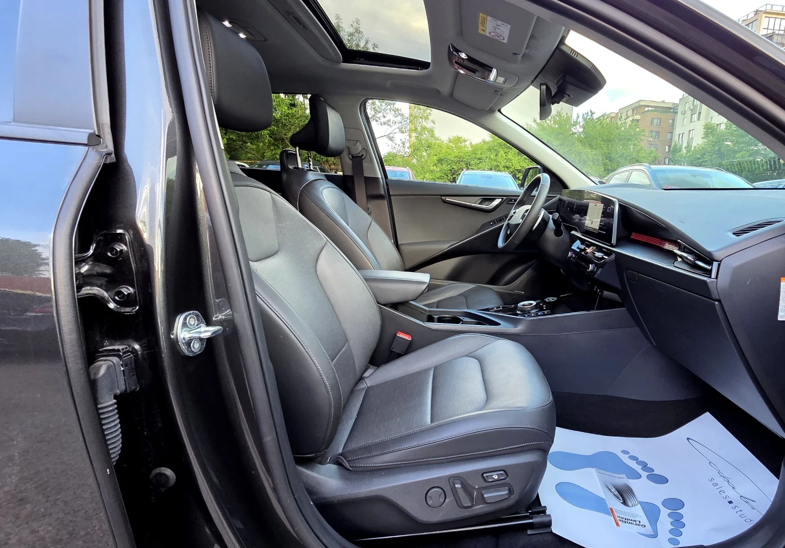 Kia Niro 64KWh/ЗАВЕРЕНА ГАРАНЦИЯ В БЪЛГАРИЯ - изображение 10