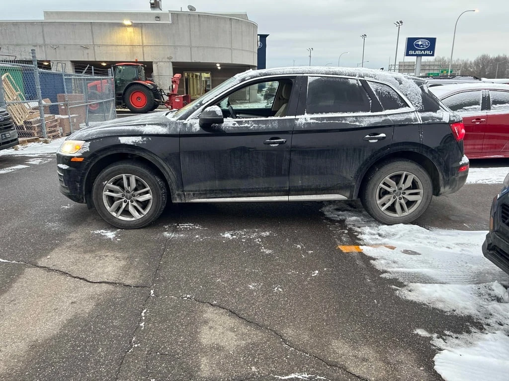 Audi Q5 * Komfort * CARFAX * БЕЗ ПЪРВОНАЧАЛНА ВНОСКА - изображение 2