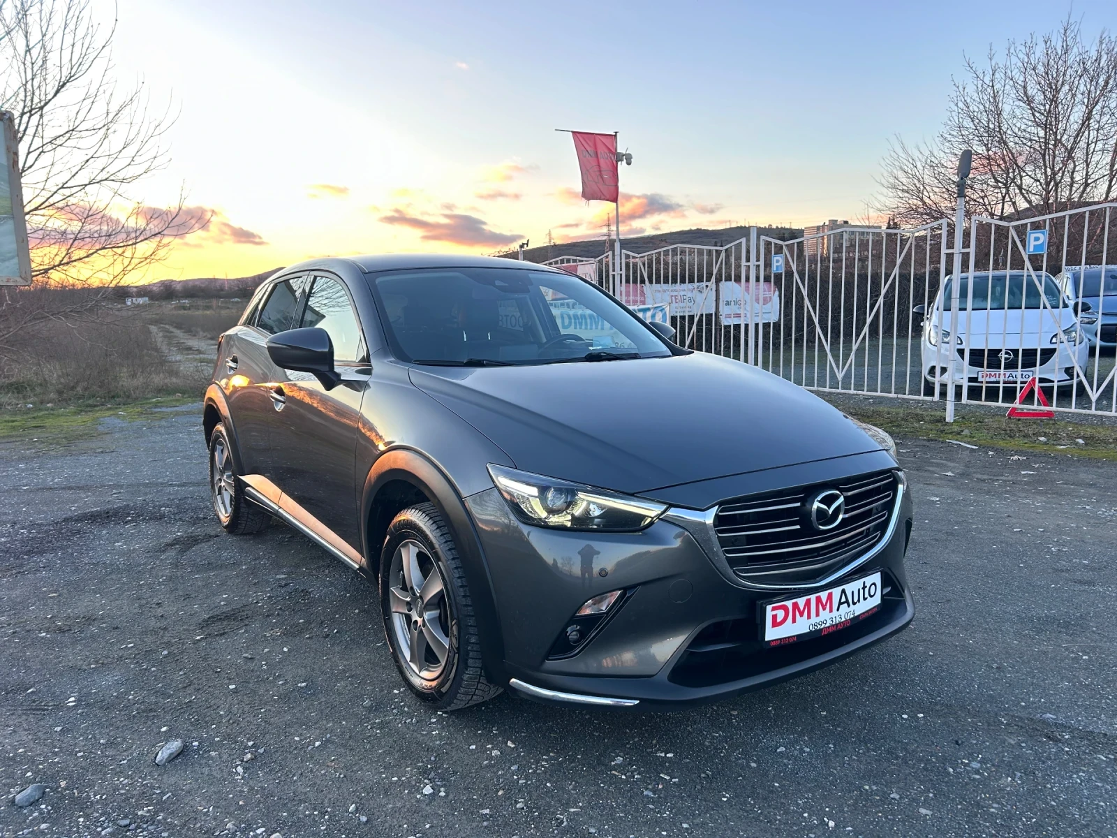 Mazda CX-3 2.0i REVOLUTION / 4X4 / АВТОМАТИК / ЕВРО6 F / ЛЕД - изображение 3