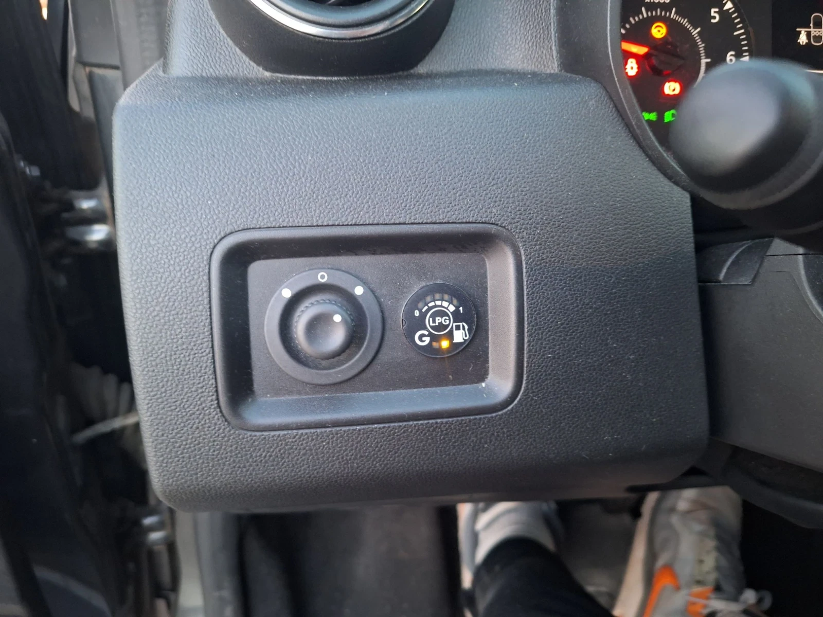 Dacia Duster 1.0 eco-g euro 6 | Mobile.bg � ����������� 12