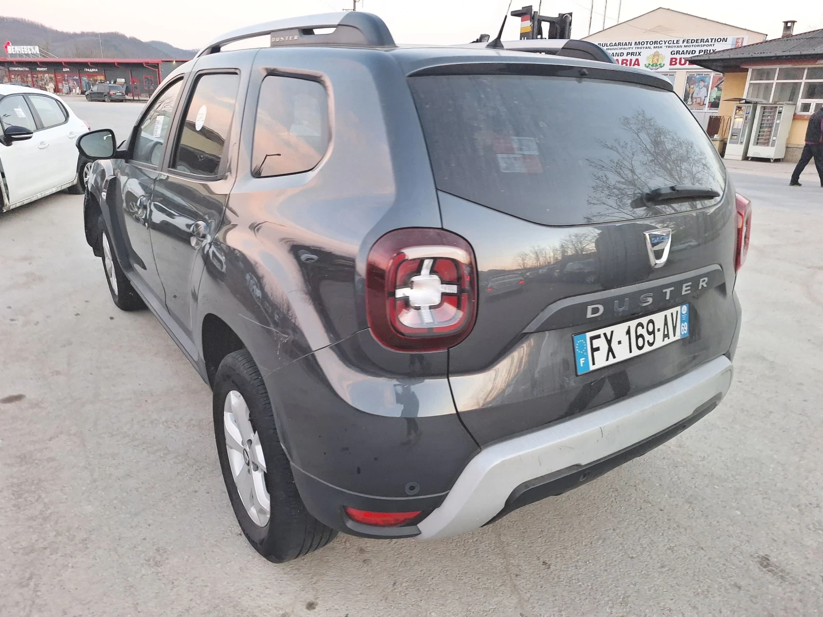 Dacia Duster 1.0 eco-g euro 6 | Mobile.bg � ����������� 4