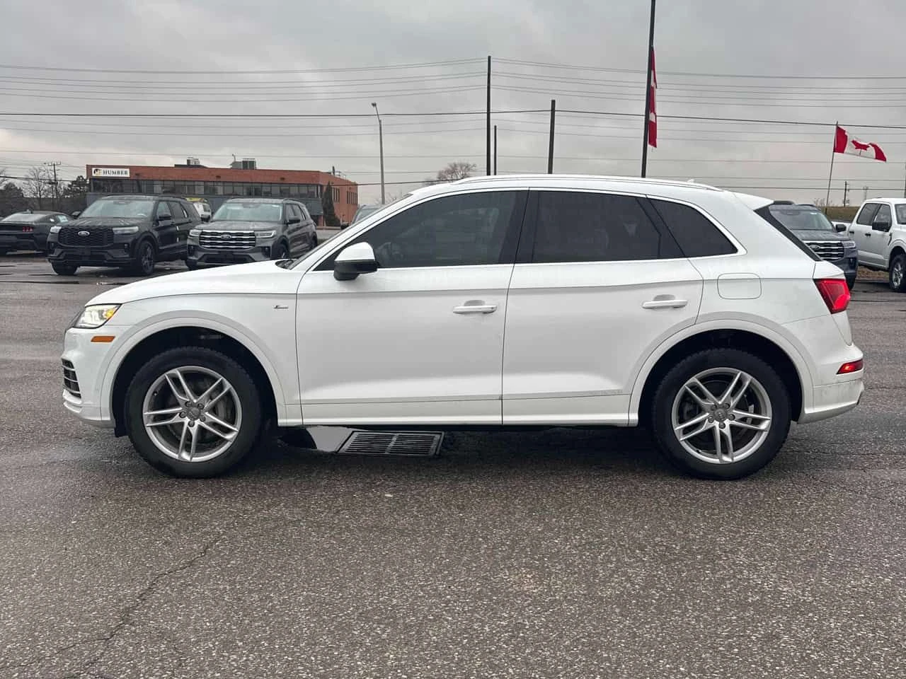 Audi Q5 * PROGRESSIV * ПОДГРЕВ * ПАНОРАМА * 360  , снимка 3 - Автомобили и джипове - 53846904