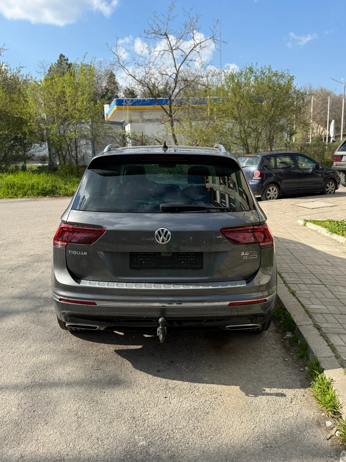 VW Tiguan BiTDI/3xRline, снимка 5 - Автомобили и джипове - 54237850
