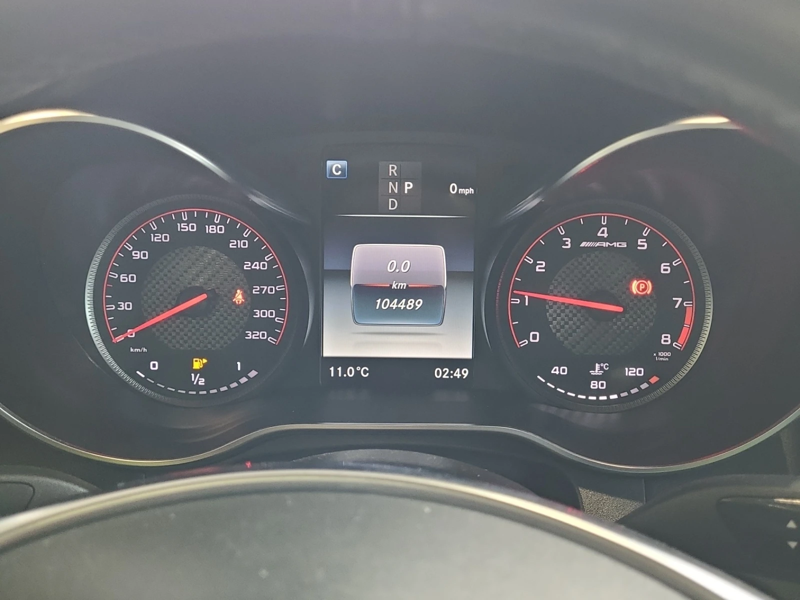 Mercedes-Benz GLC 63 AMG * * CARFAX * * АВТО КРЕДИТ * * , снимка 8 - Автомобили и джипове - 54512914