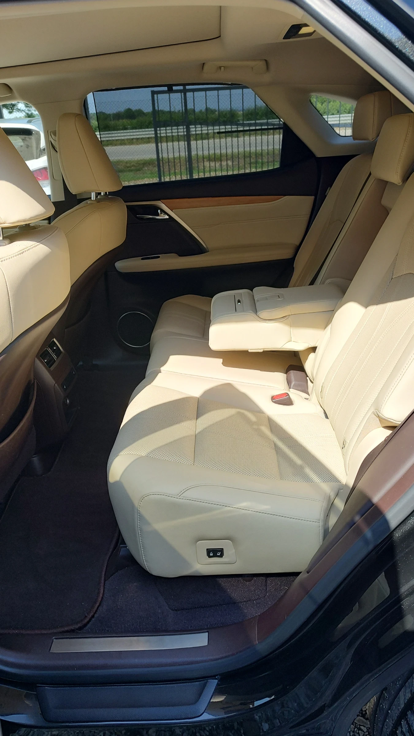 Lexus RX 450h /Luxury/360Camera/HUD/Panorama/Full/Relax+ HHC  | Mobile.bg � ����������� 15