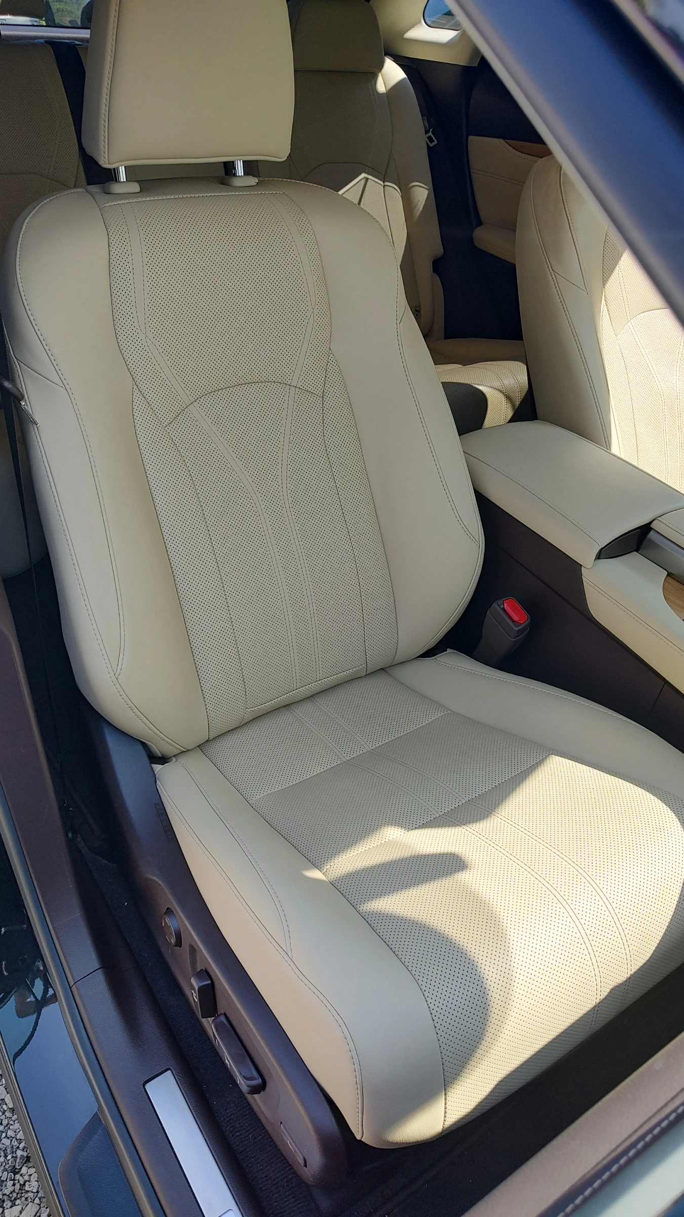 Lexus RX 450h /Luxury/360Camera/HUD/Panorama/Full/Relax+ HHC  | Mobile.bg � ����������� 16
