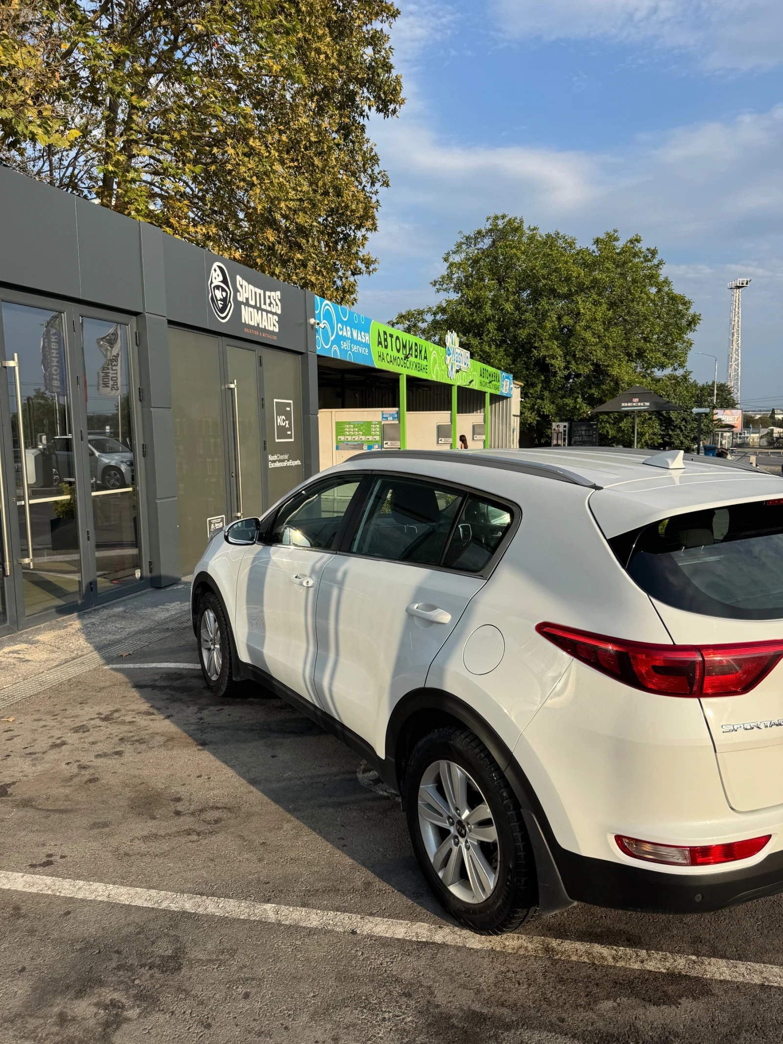 Kia Sportage, снимка 8 - Автомобили и джипове - 55899679
