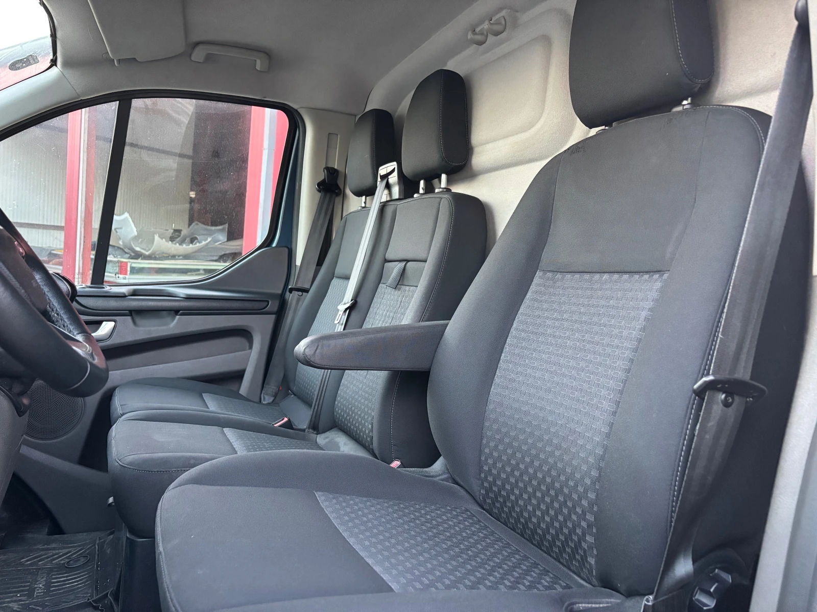 Ford Transit Custom ДЪЛГА БАЗА ОТЛИЧЕН - изображение 8