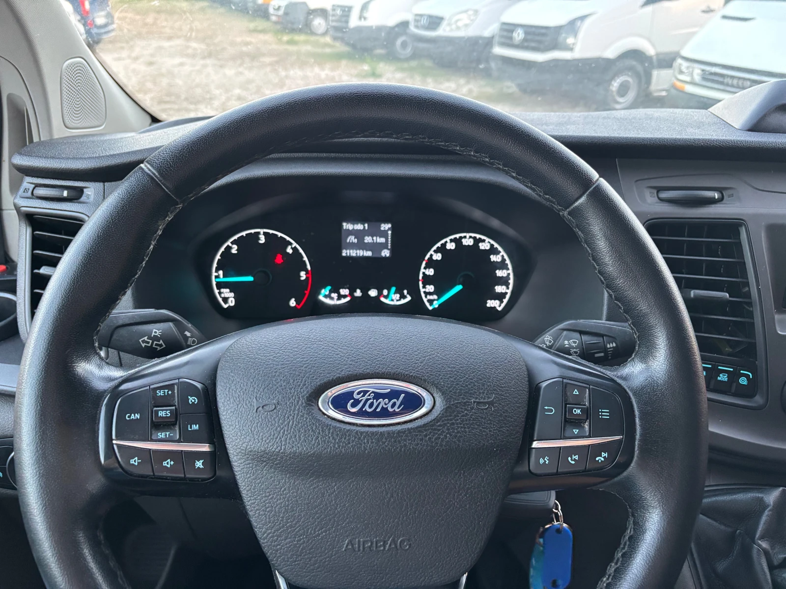 Ford Transit Custom ДЪЛГА БАЗА ОТЛИЧЕН - изображение 10