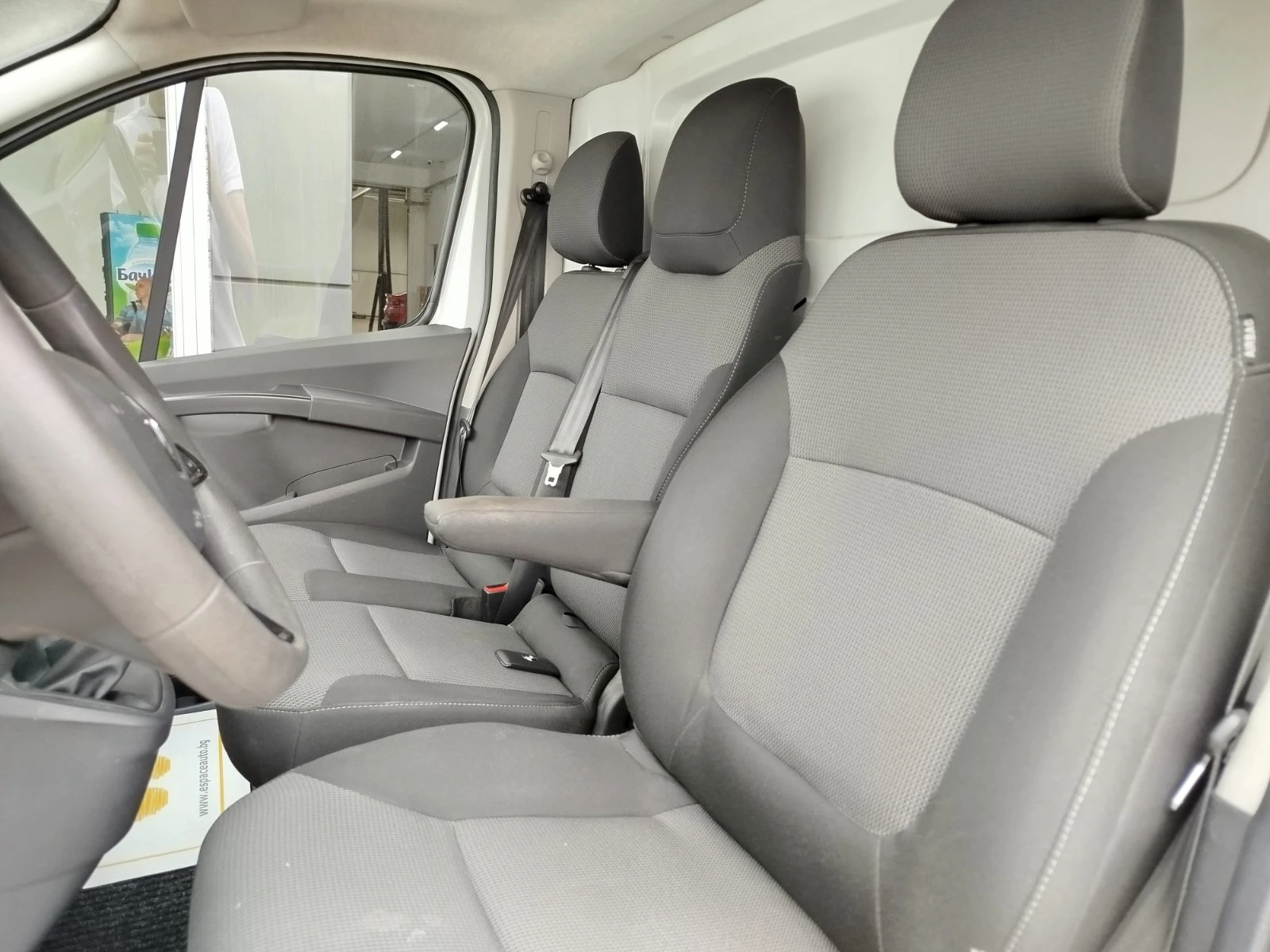 Renault Trafic 2.0 dCi/110 �.�/Life | Mobile.bg � ����������� 14