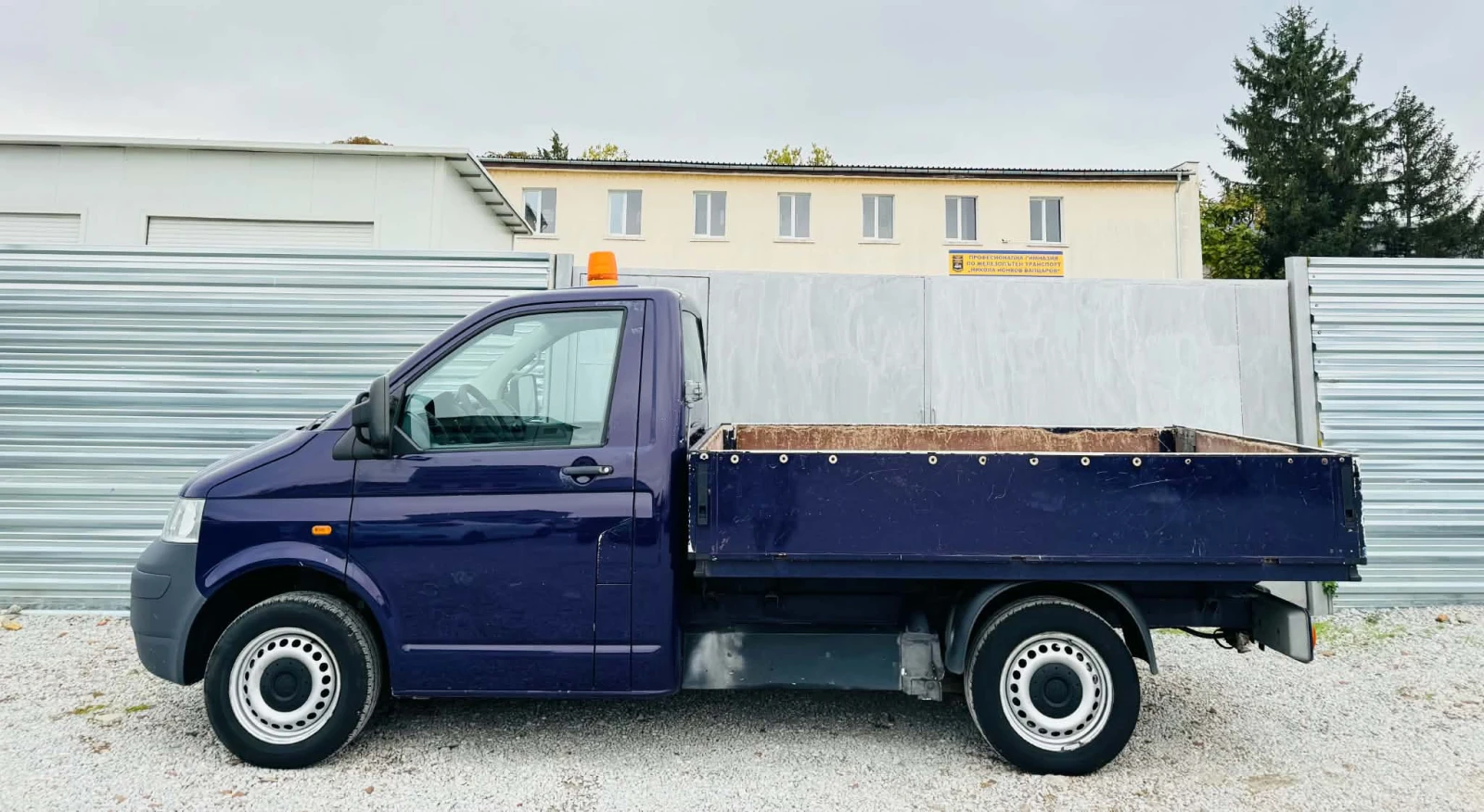 VW Transporter Бензин-Метан, снимка 5 - Бусове и автобуси - 56662087