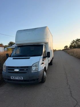 ����� �� �������� �� Ford Transit Box