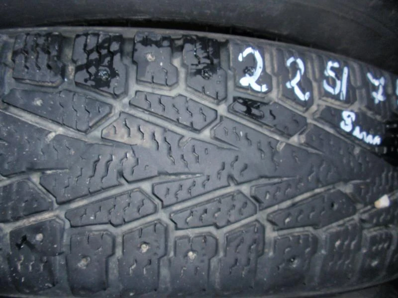 Гуми Всесезонни 225/75R16, снимка 5 - Гуми и джанти - 8891861